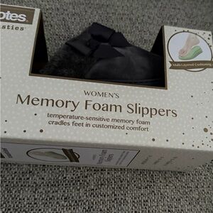 totes Women's Gray Memory Foam Slippers size-XL 9-10
